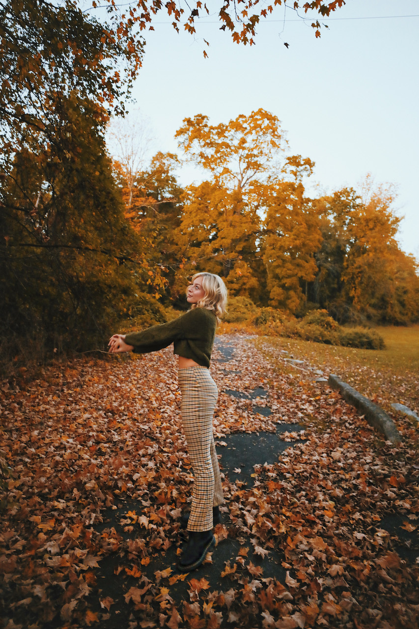 Upstate New York Getaway Fall Outfit Roundup